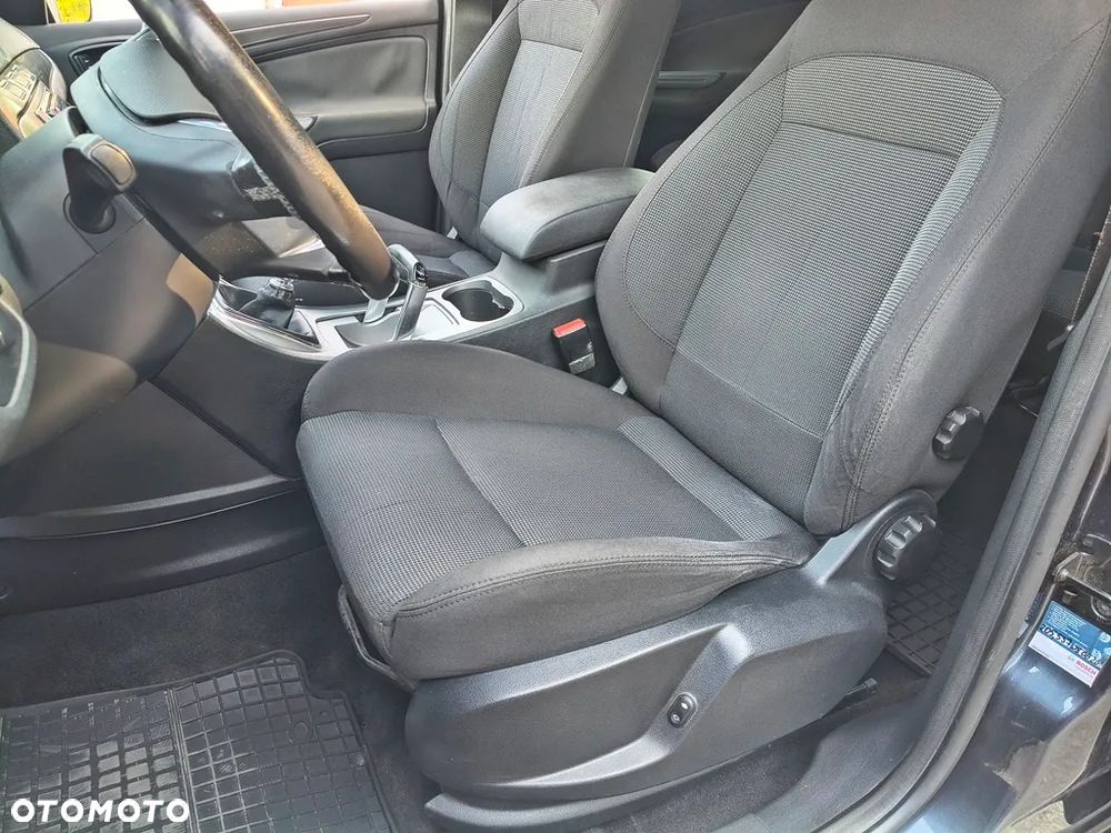 Ford S-Max 2.0 TDCi DPF Ambiente - 8
