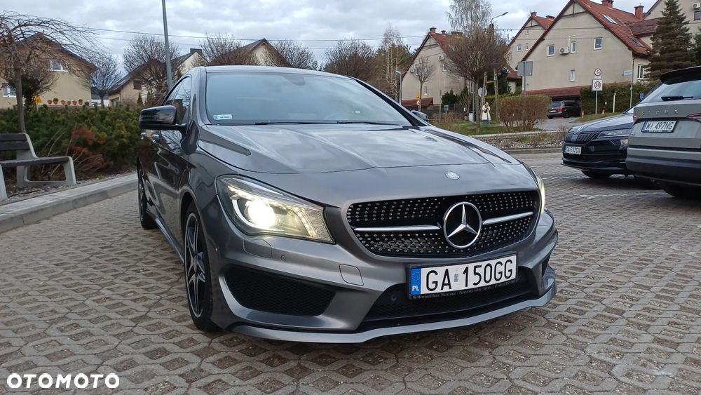 Mercedes-Benz CLA 200 7G-DCT AMG Line - 8