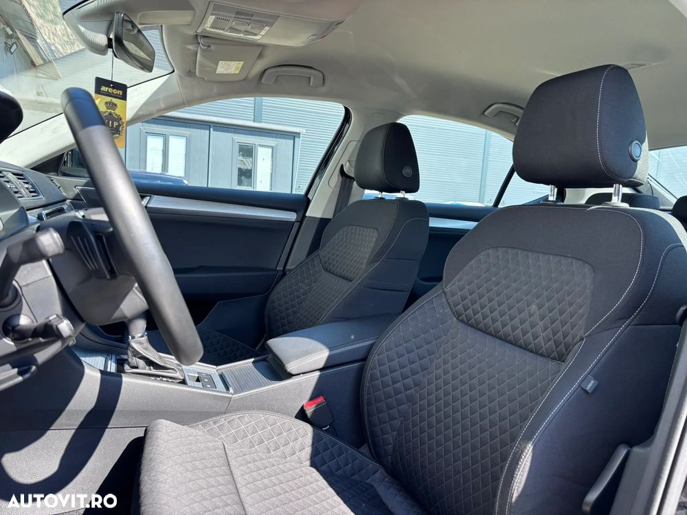 Skoda Superb 2.0 TDI DSG Style - 20