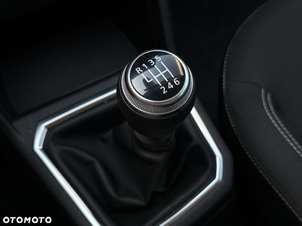 Dacia Sandero - 23