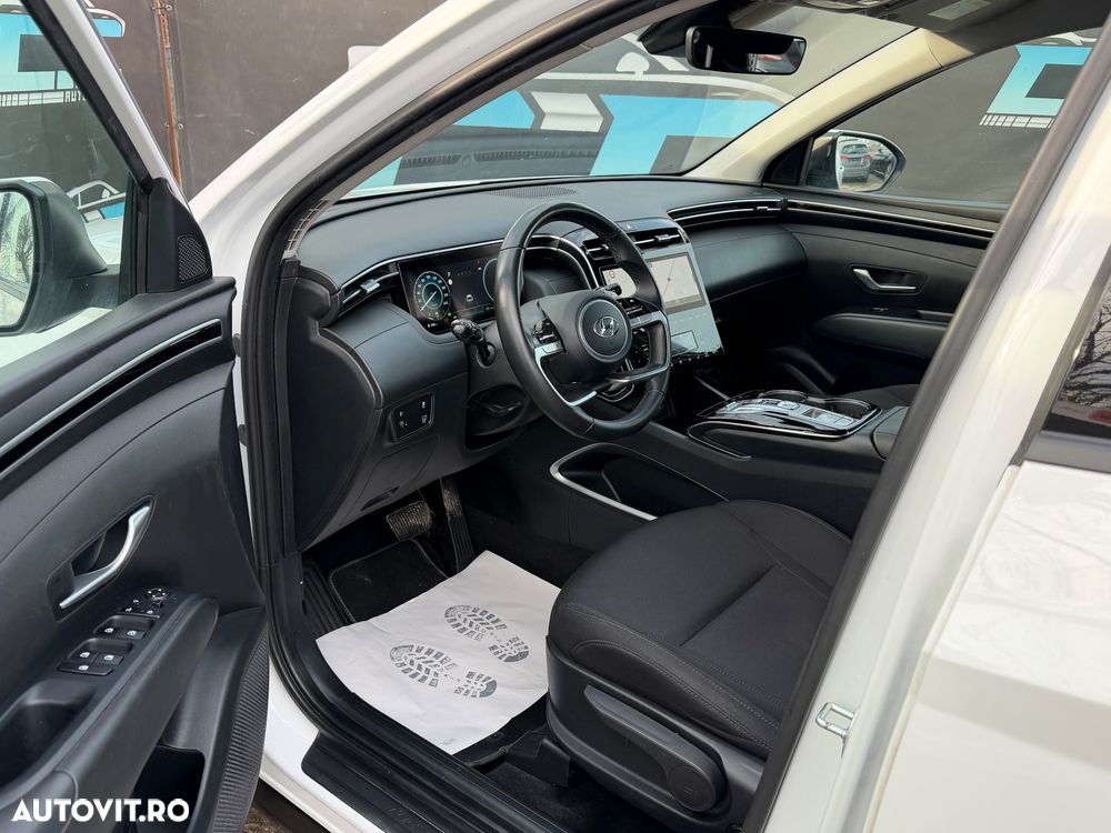 Hyundai Tucson 1.6 T-GDi HEV 2WD Advantage - 12