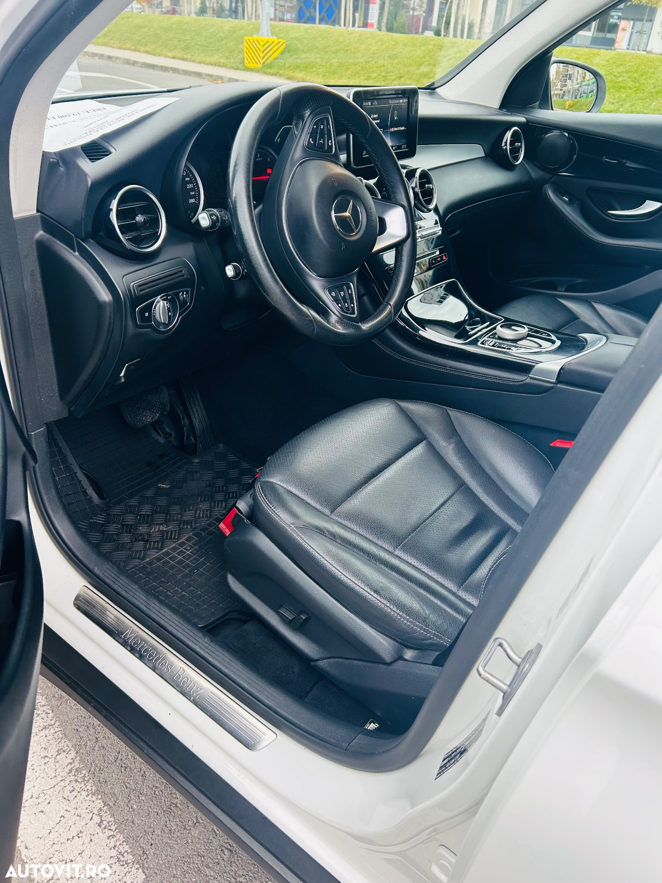 Mercedes-Benz GLC 220 d 4Matic 9G-TRONIC - 10