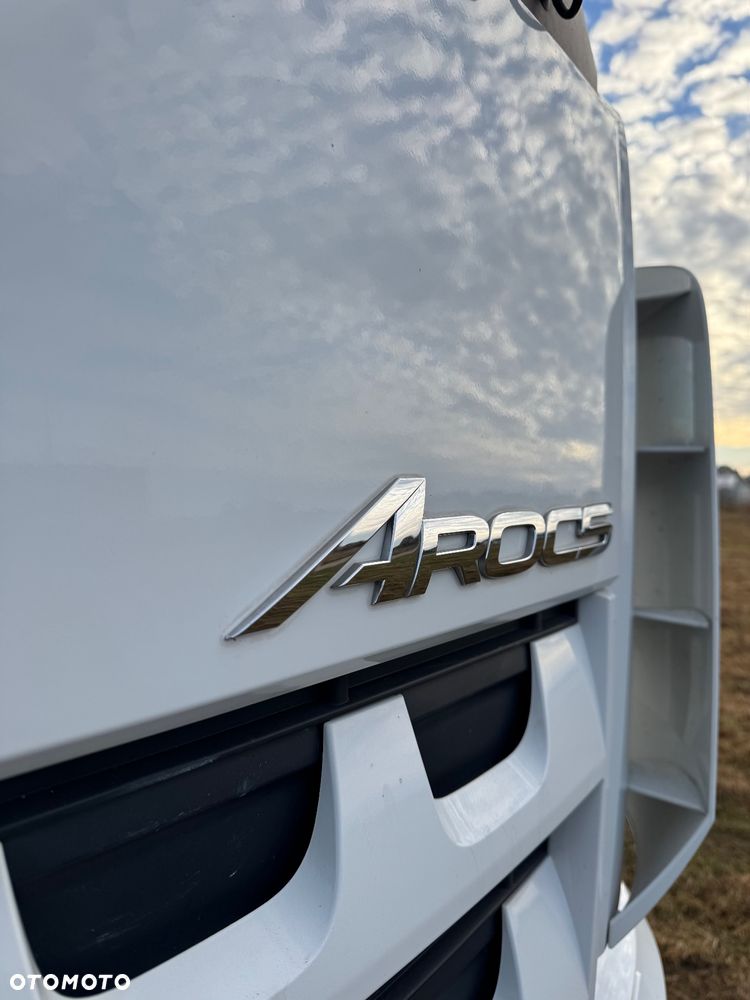 Mercedes-Benz AROCS - 6