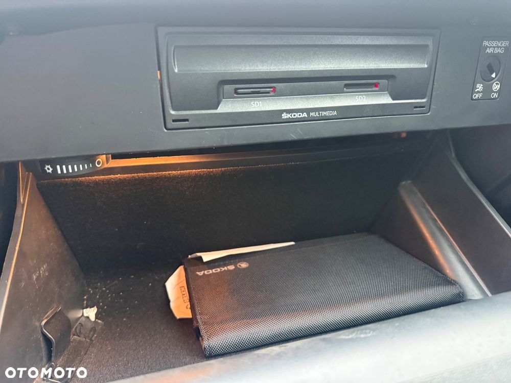 Skoda Octavia 1.6 TDI Premium Edition - 19