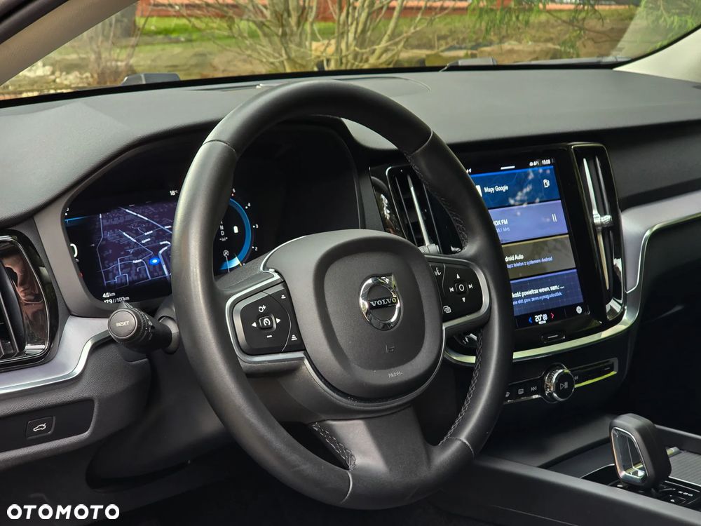 Volvo V60 B4 D Momentum Pro - 18