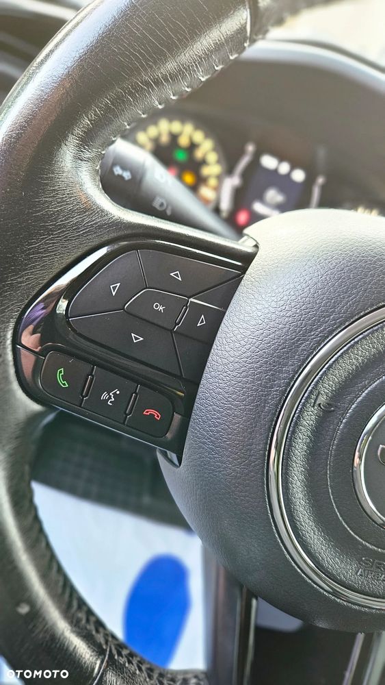 Jeep Renegade 1.3 T-GDI Automatik Longitude - 19