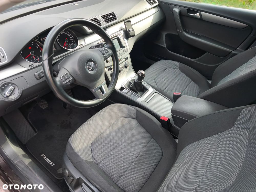 Volkswagen Passat 1.4 TSI BMT Trendline - 7