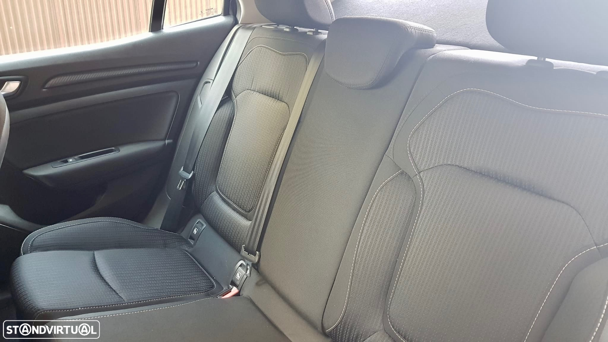 Renault Mégane 1.5 Blue dCi Intens - 5
