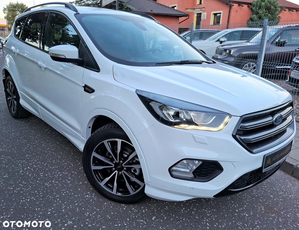 Ford Kuga 2.0 TDCi 2x4 ST-Line - 39