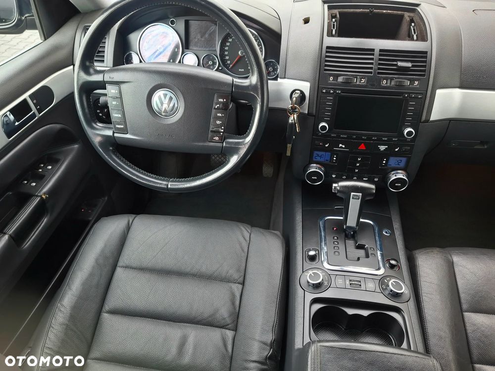 Volkswagen Touareg 2.5 R5 TDI Automatik - 26