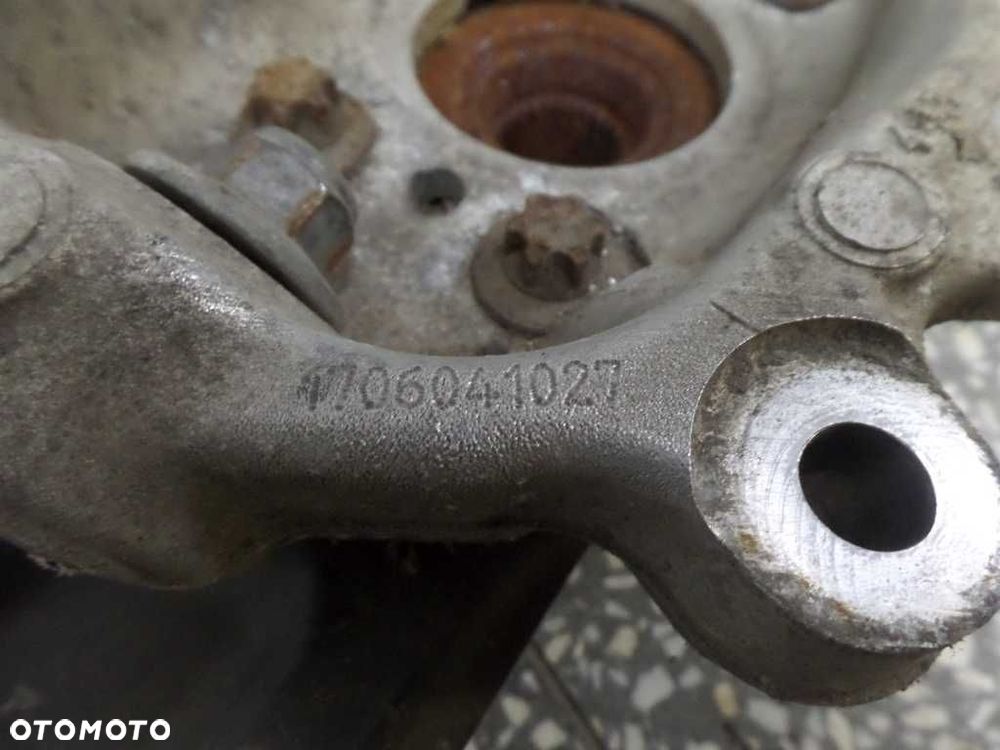RENAULT MEGANE IV GT 1.6 16- PIASTA ZWROTNICA LEWY PRZOD - 5