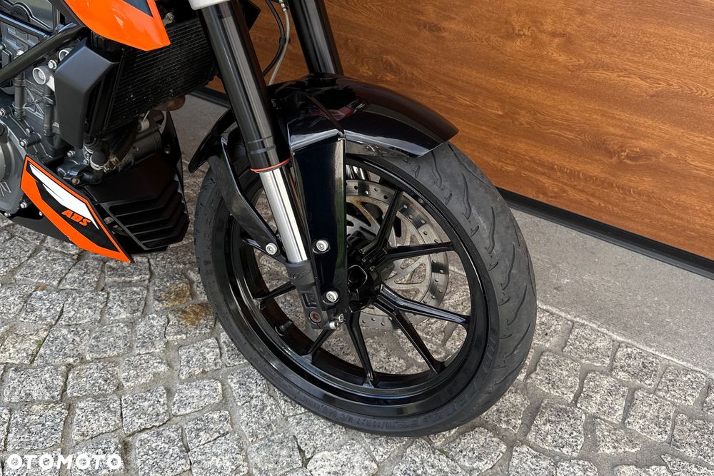 KTM Duke - 4