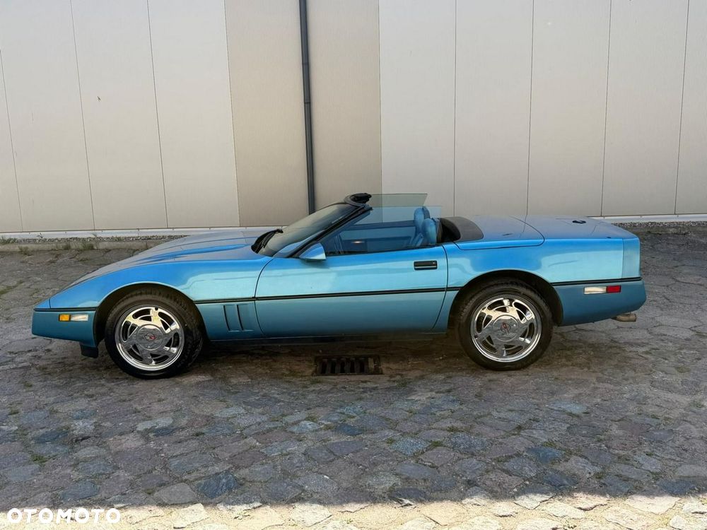 Chevrolet Corvette - 28