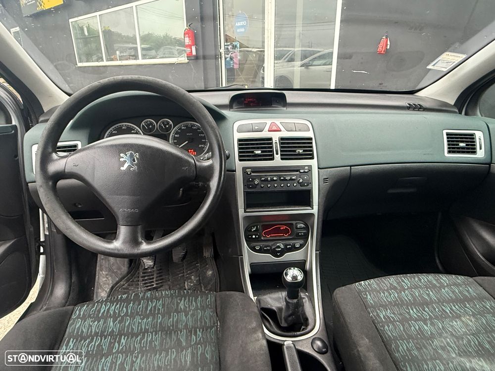 Peugeot 307 2.0 HDi 136 XSi - 16