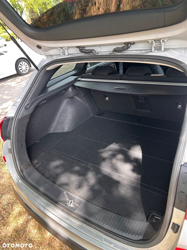 Hyundai i30 1.6 D Comfort - 32