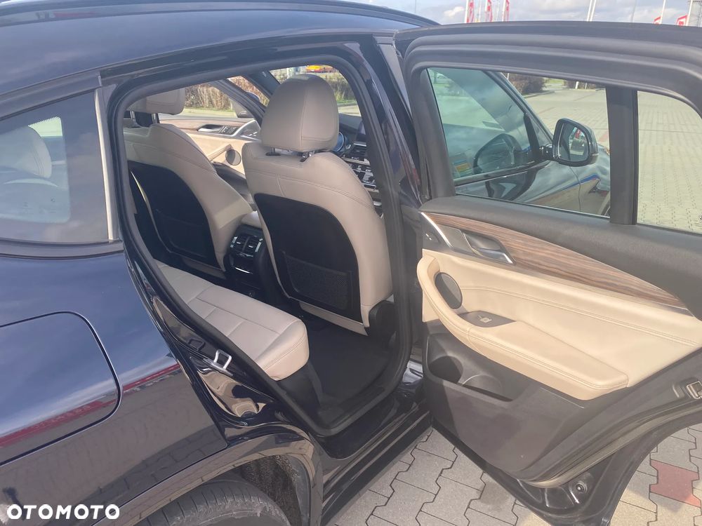 BMW X4 xDrive30i M Sport sport - 23