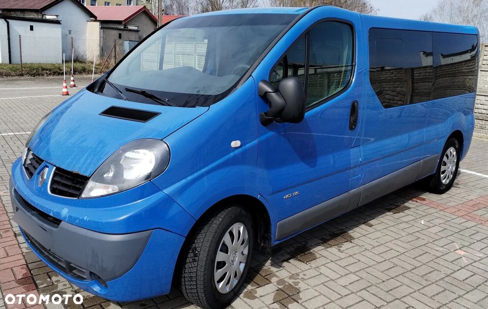 Renault Trafic - 2