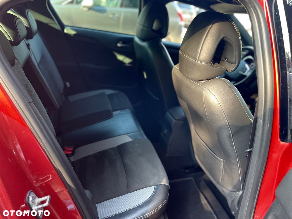 DS Automobiles DS 4 2.0 BlueHDi SportChic S&S EAT6 - 16