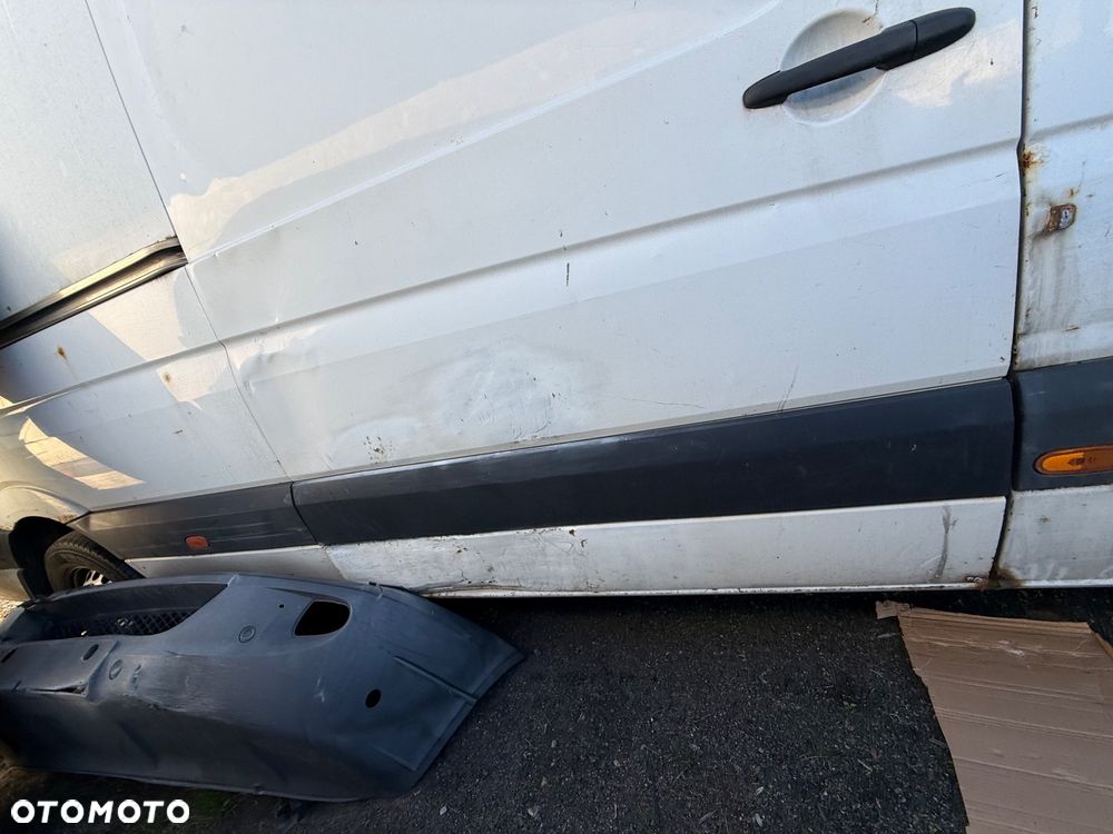 Mercedes sprinter w906 crafter drzwi tylne tył skrzydła maxi białe prawe lewe przednie boczne przesuwne maska błotnik prawy lewy pas przedni z chłodnicami zderzak lampy prawa lewa przód - 15