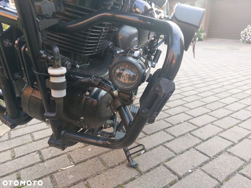 Benelli IMPERIALE 400 - 10