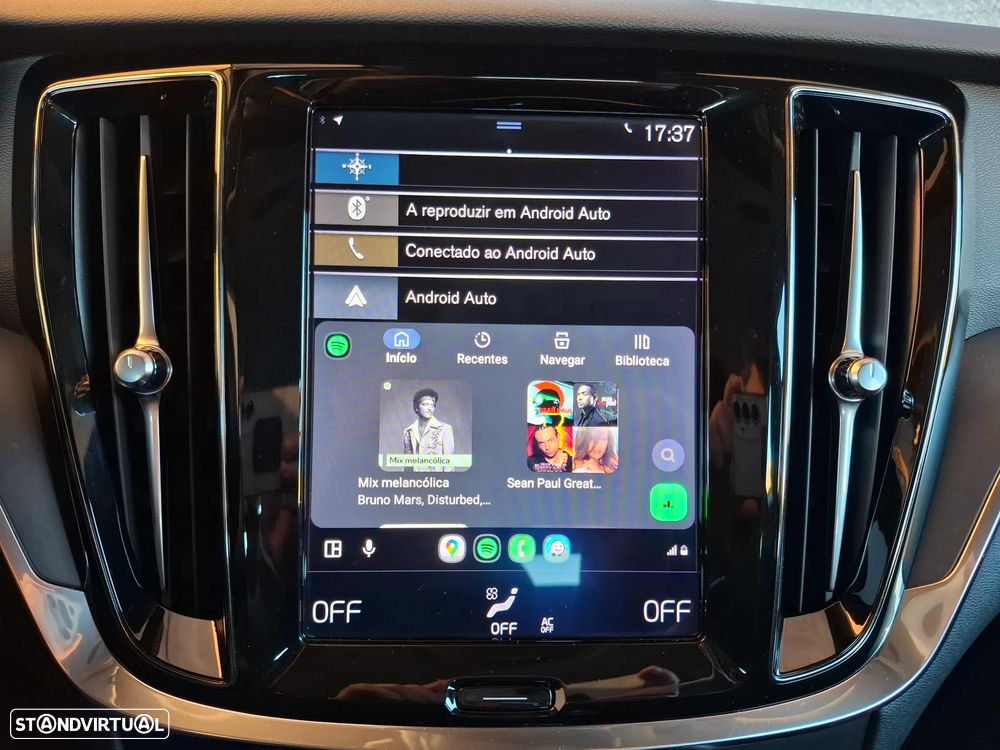 Volvo V60 2.0 D3 Momentum - 42