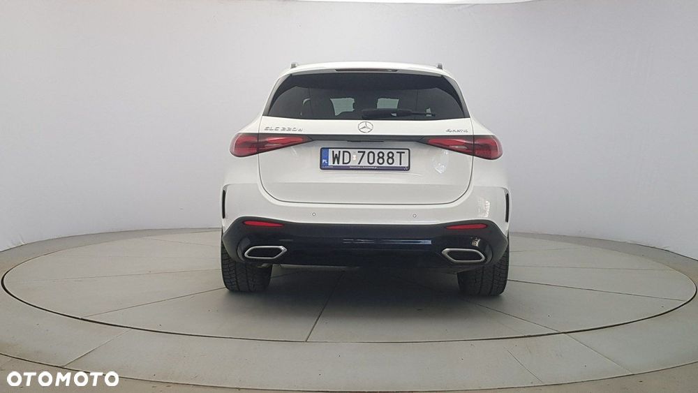 Mercedes-Benz GLC - 6