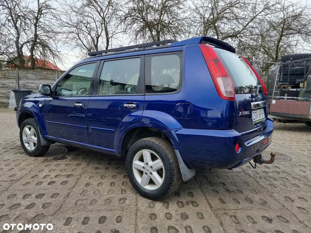 Nissan X-Trail 2.5 Elegance - 6
