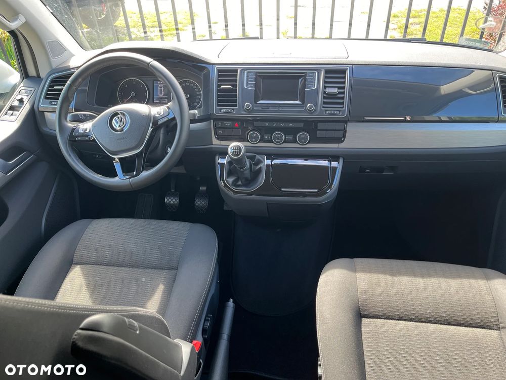 Volkswagen Multivan 2.0 TDI L2 Comfortline - 11