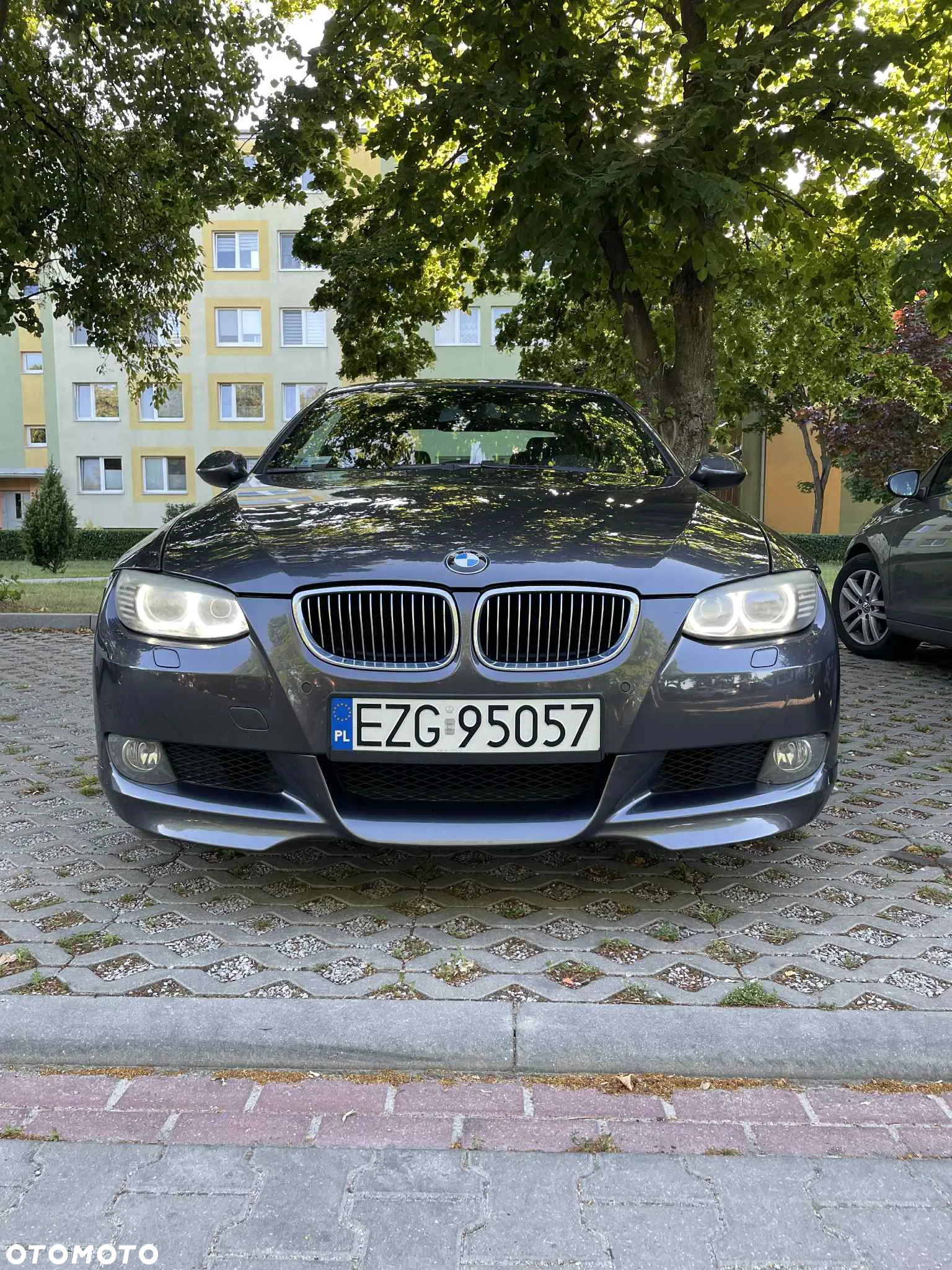 BMW Seria 3 325i - 2