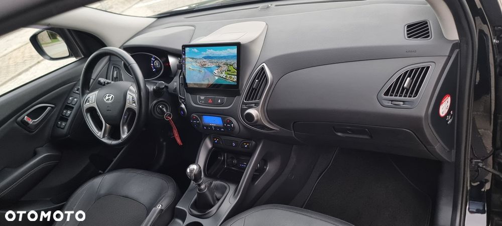Hyundai ix35 1.6 2WD blue Style - 24