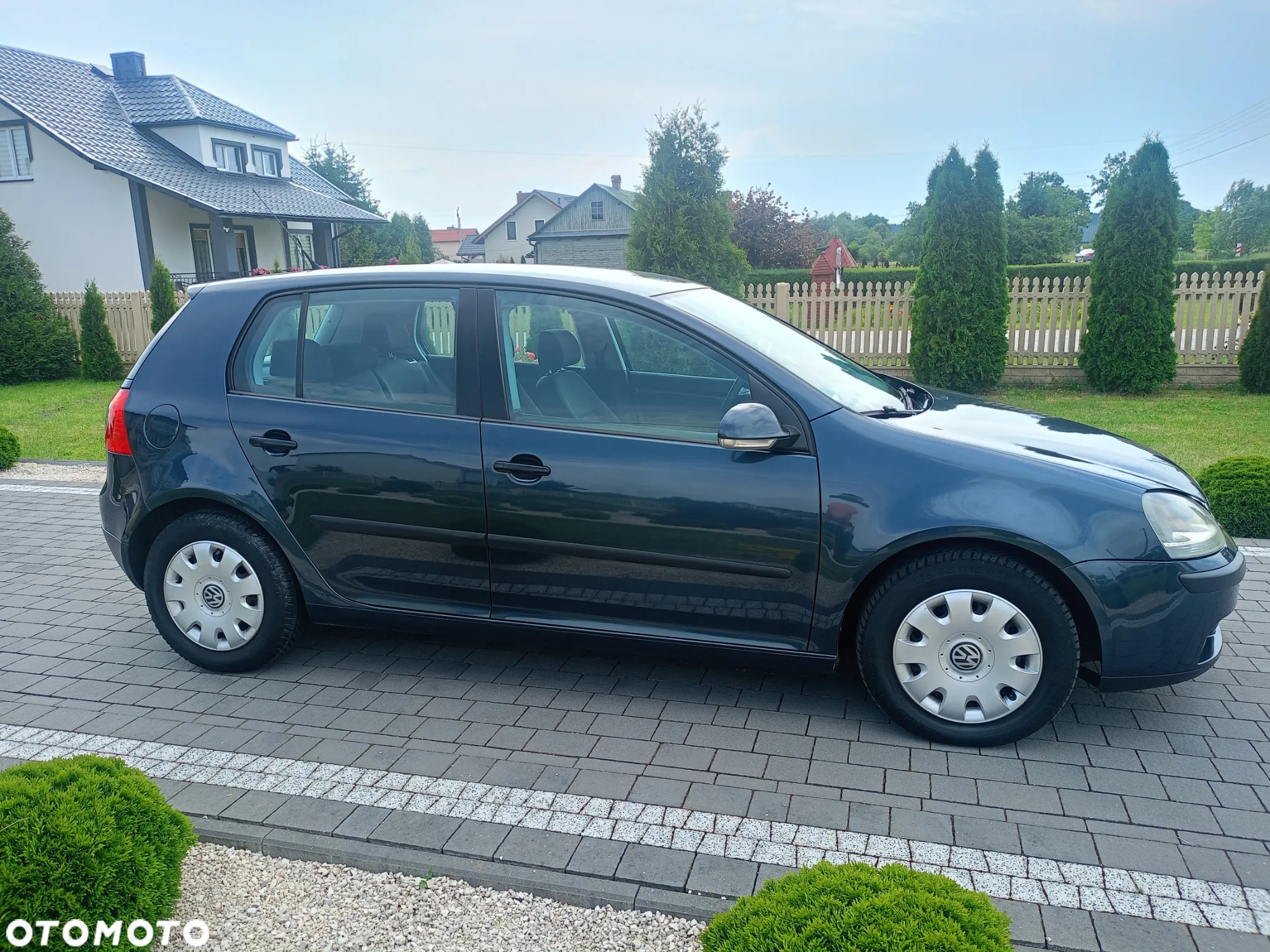 Volkswagen Golf - 5