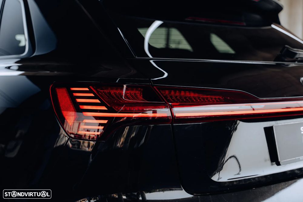 Audi e-tron 55 quattro S line - 19