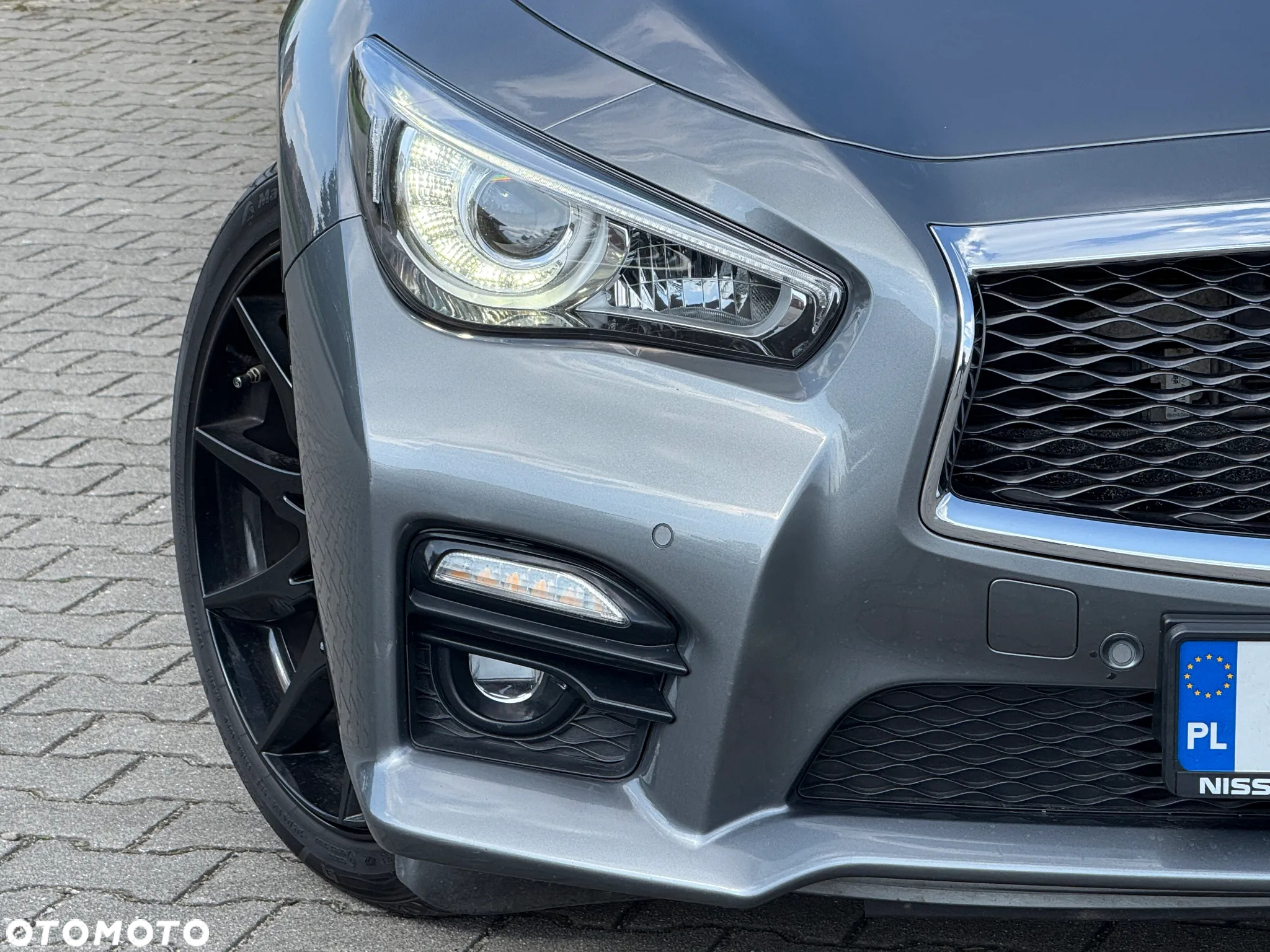 Infiniti Q50 2.0t Sport Sound Studio by Bose - 13