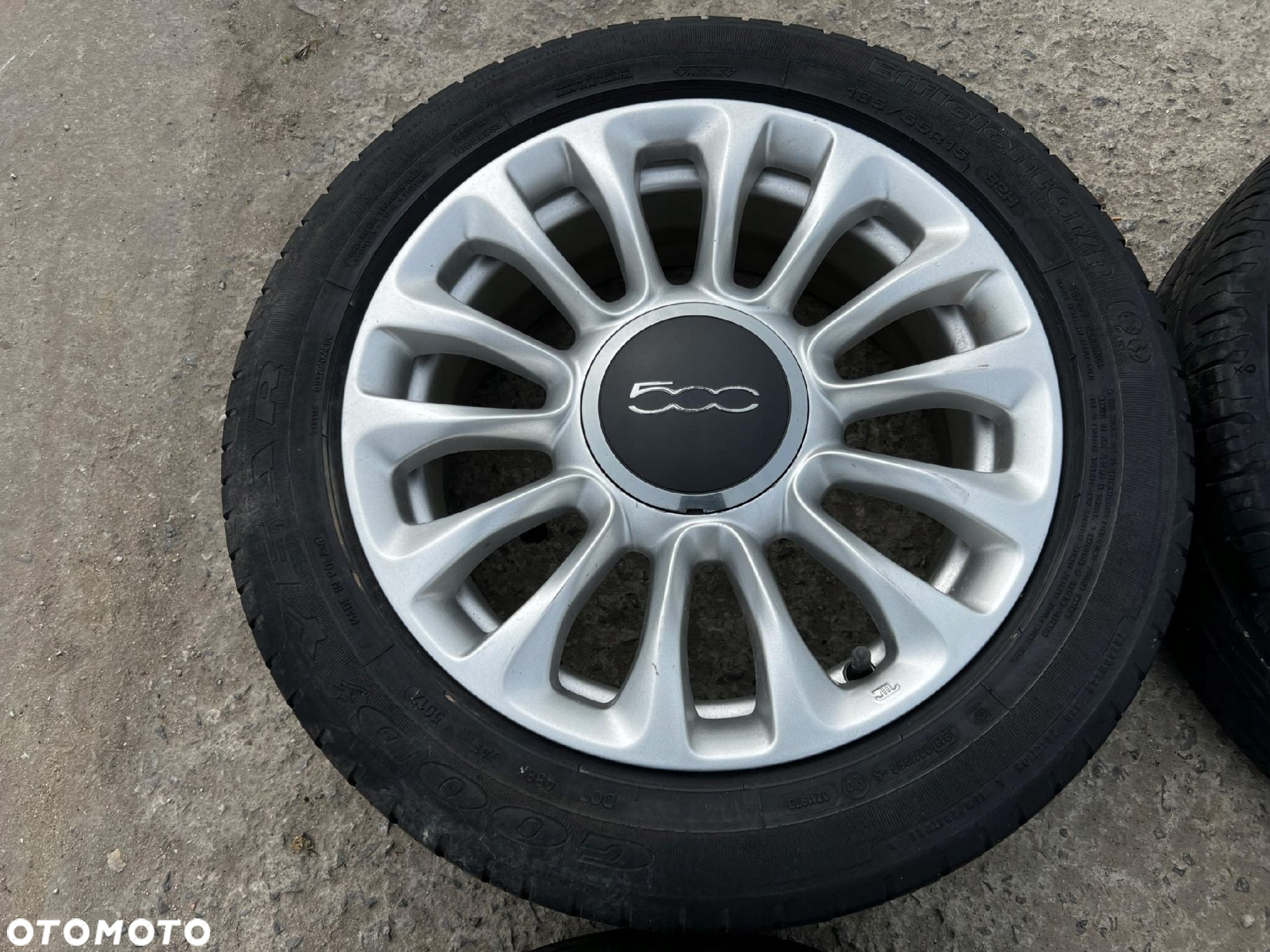KOŁA FELGI OPONY LETNIE FIAT 500 185/55 R15 - 2