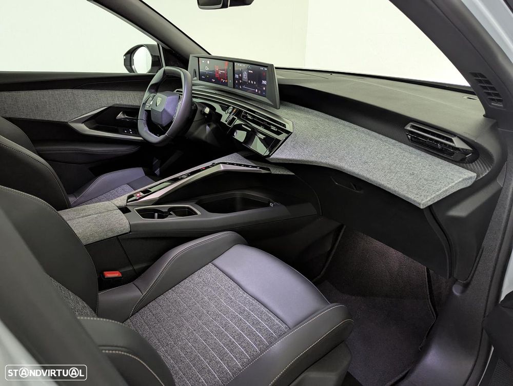 Peugeot 3008 1.2 Hybrid GT e-DCS6 - 15