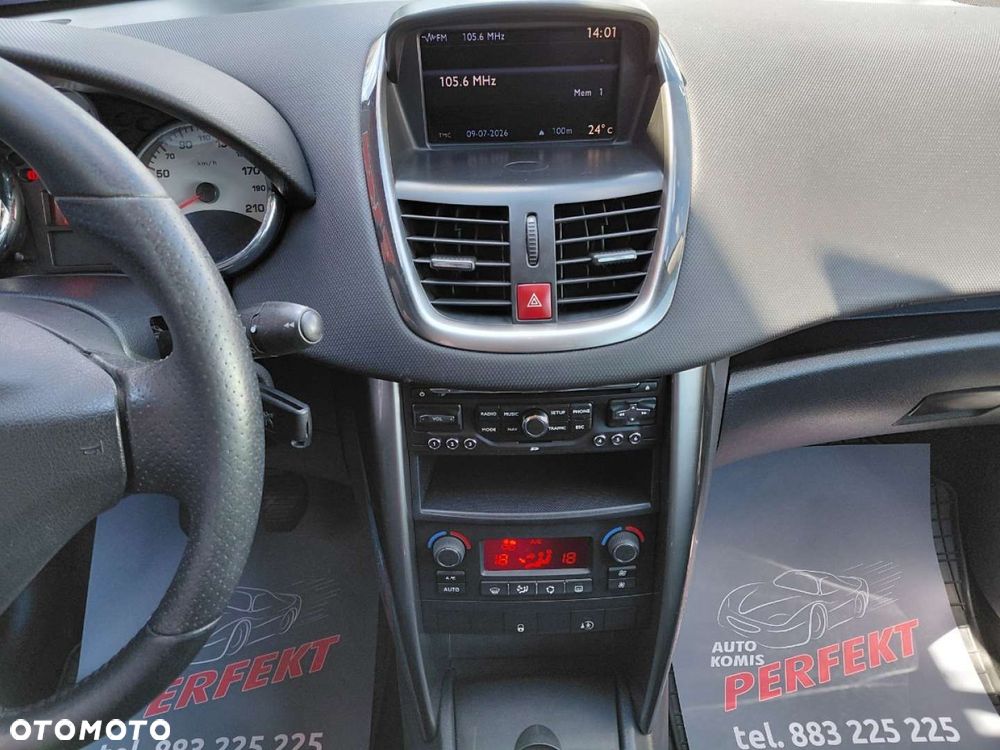 Peugeot 207 - 21