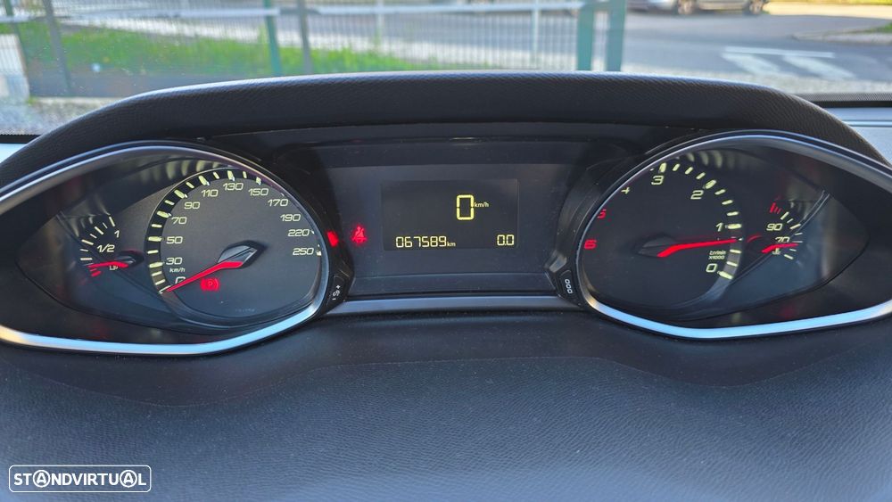 Peugeot 308 1.5 BlueHDi Style - 18