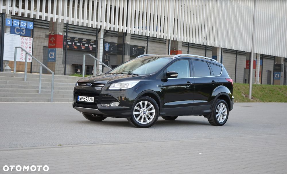 Ford Kuga - 1