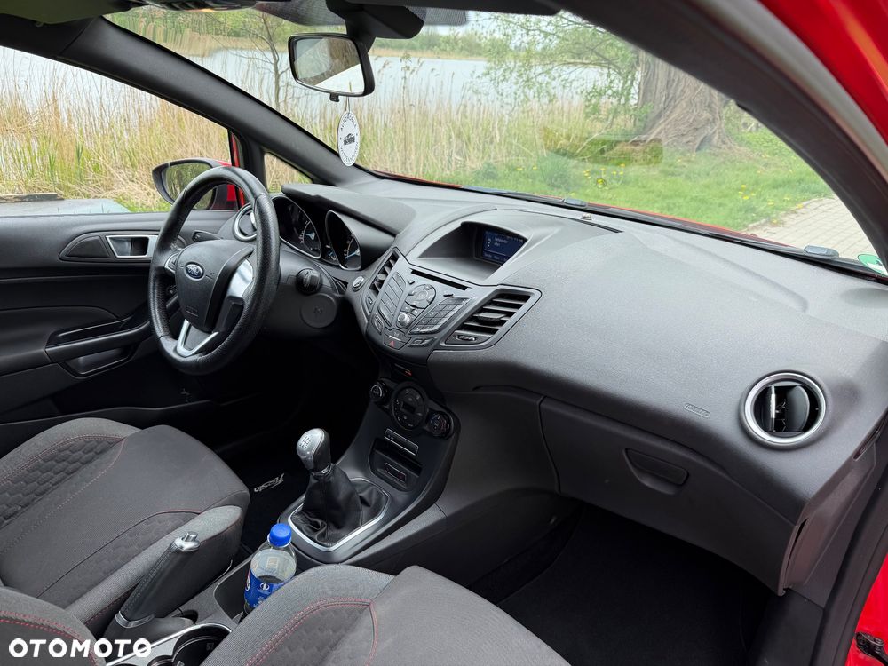 Ford Fiesta 1.0 EcoBoost STart-Stop ST-LINE - 12