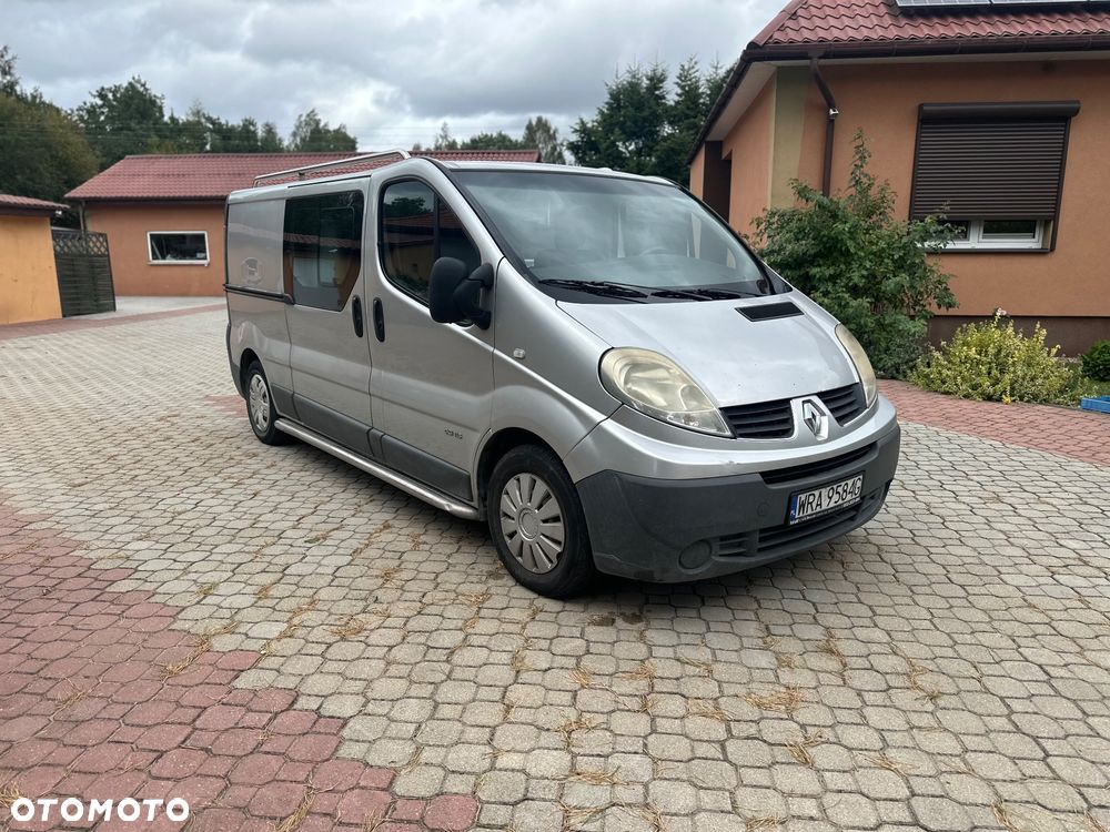 Renault Trafic - 2