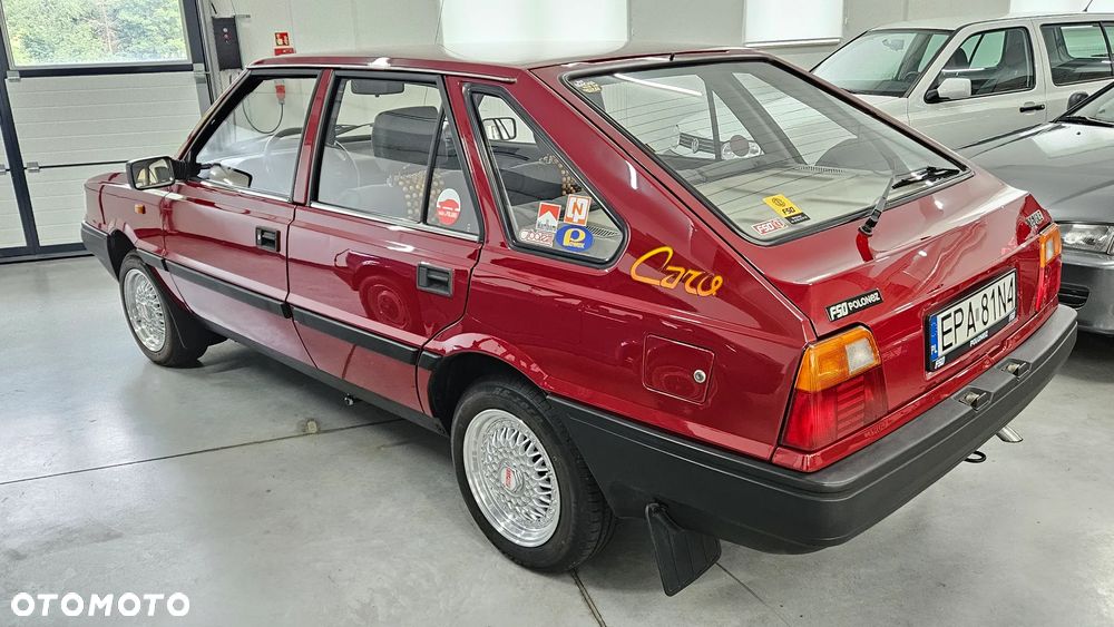 Polonez Caro - 5