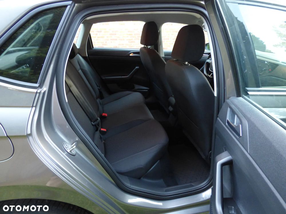 Volkswagen Polo 1.0 TSI Comfortline DSG - 26