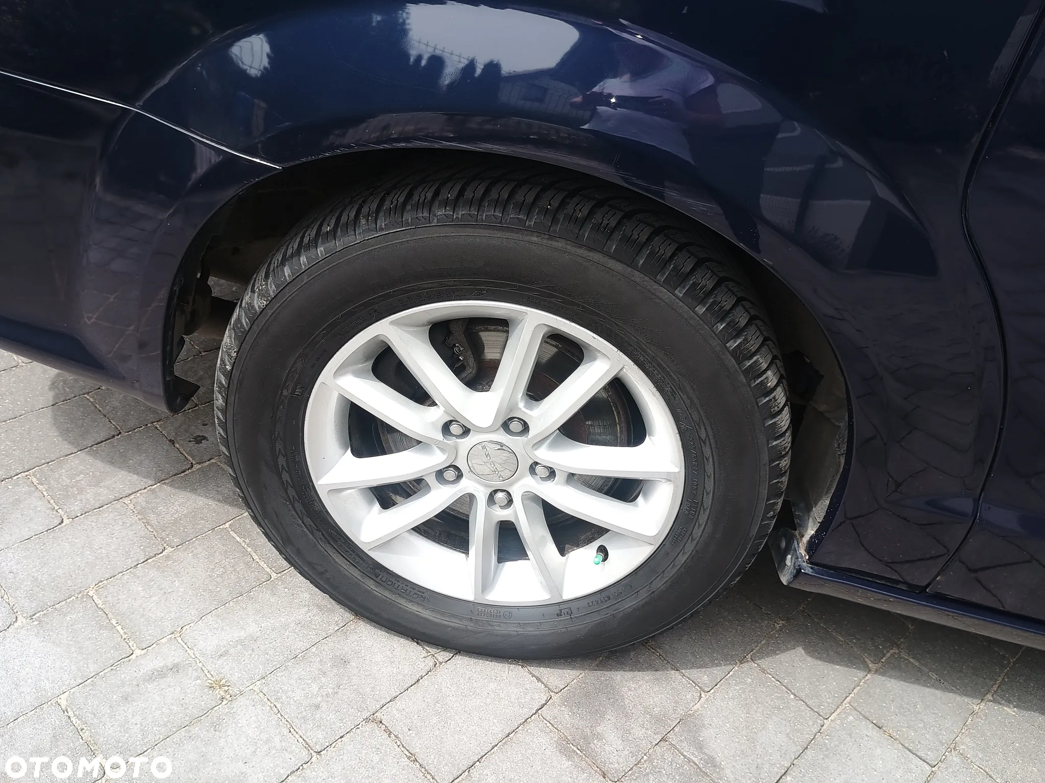 Dodge Grand Caravan - 7