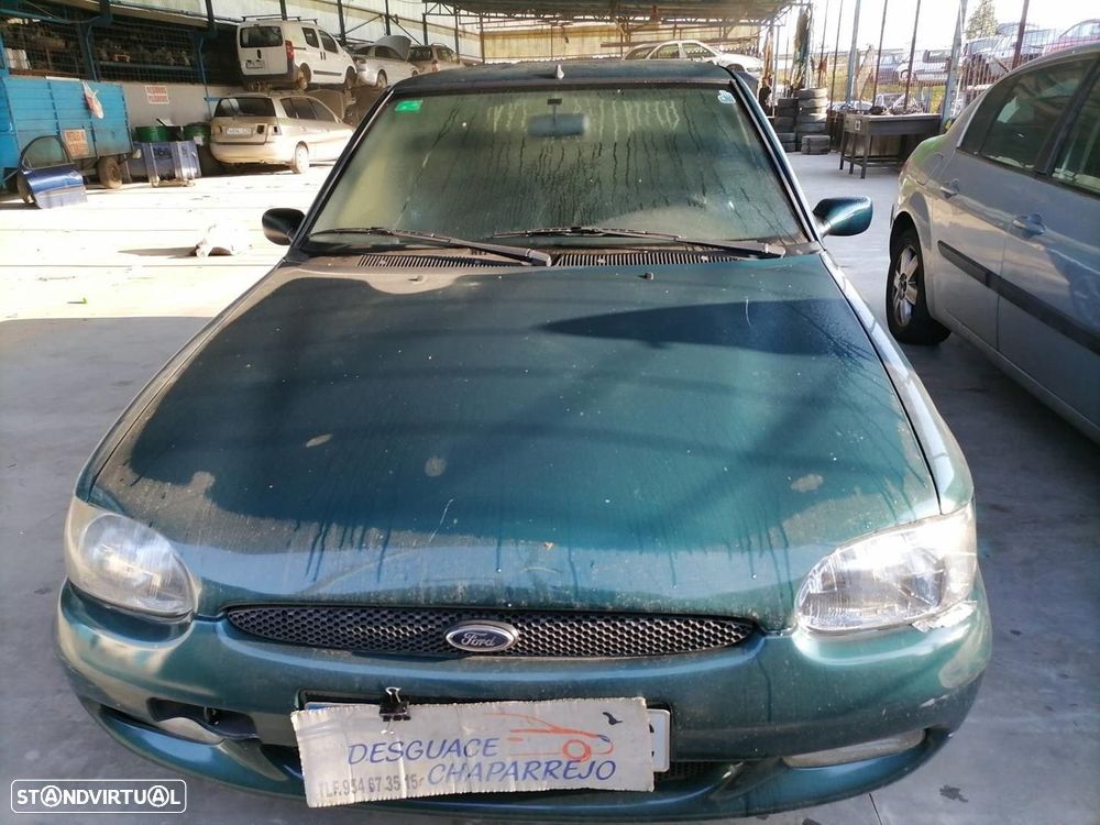 FAROLIM TRASEIRO DIREITO FORD ESCORT CLASSIC 1998 - - 2