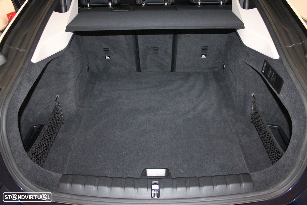 BMW i4 eDrive40 - 51