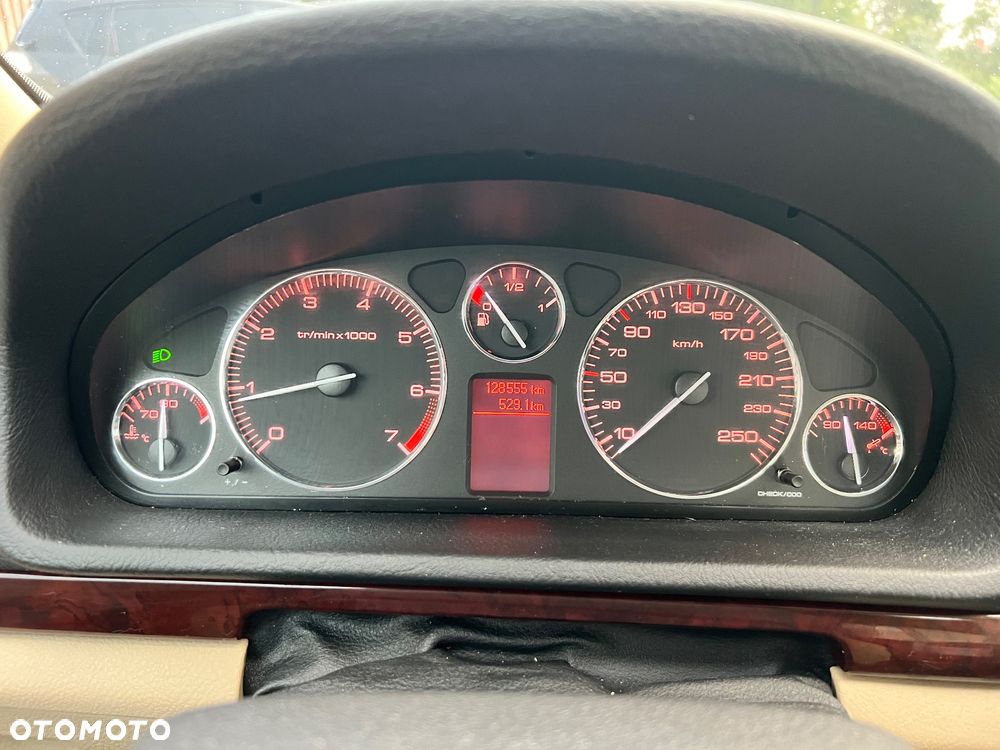Peugeot 407 160 Platinum - 24