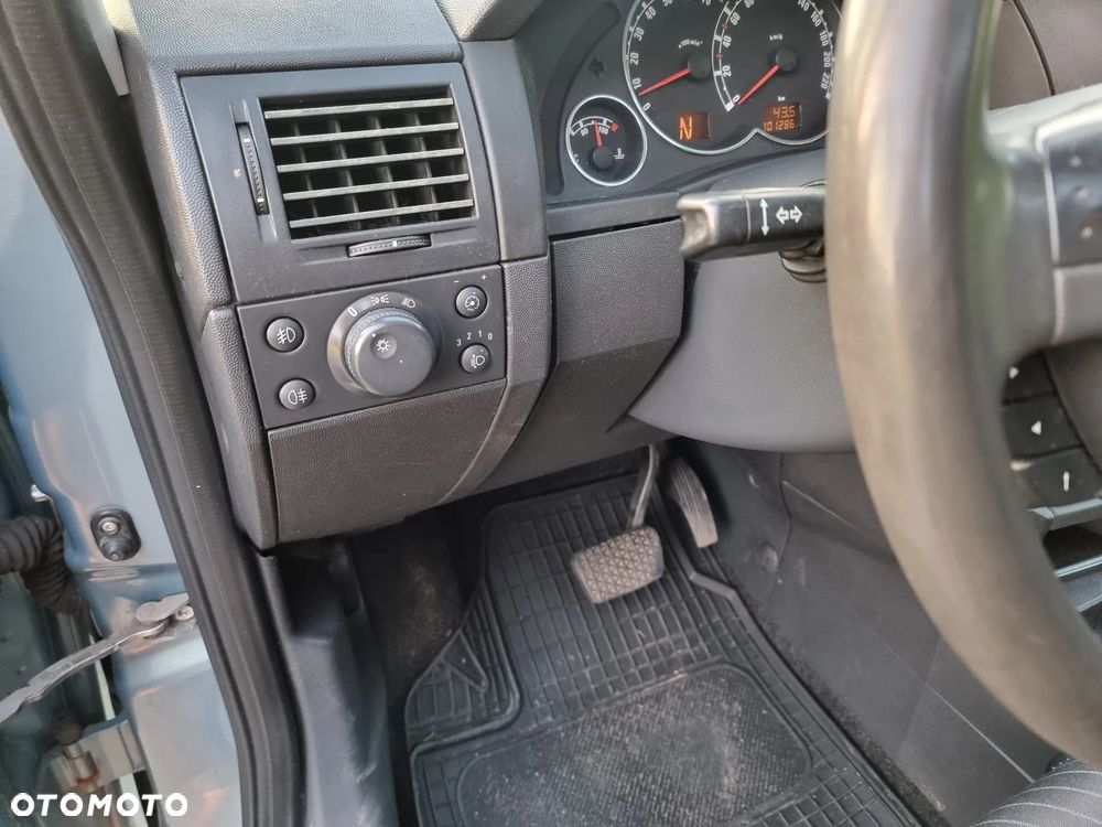 Opel Meriva - 10