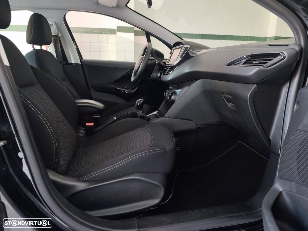 Peugeot 208 1.6 BlueHDi Active - 10