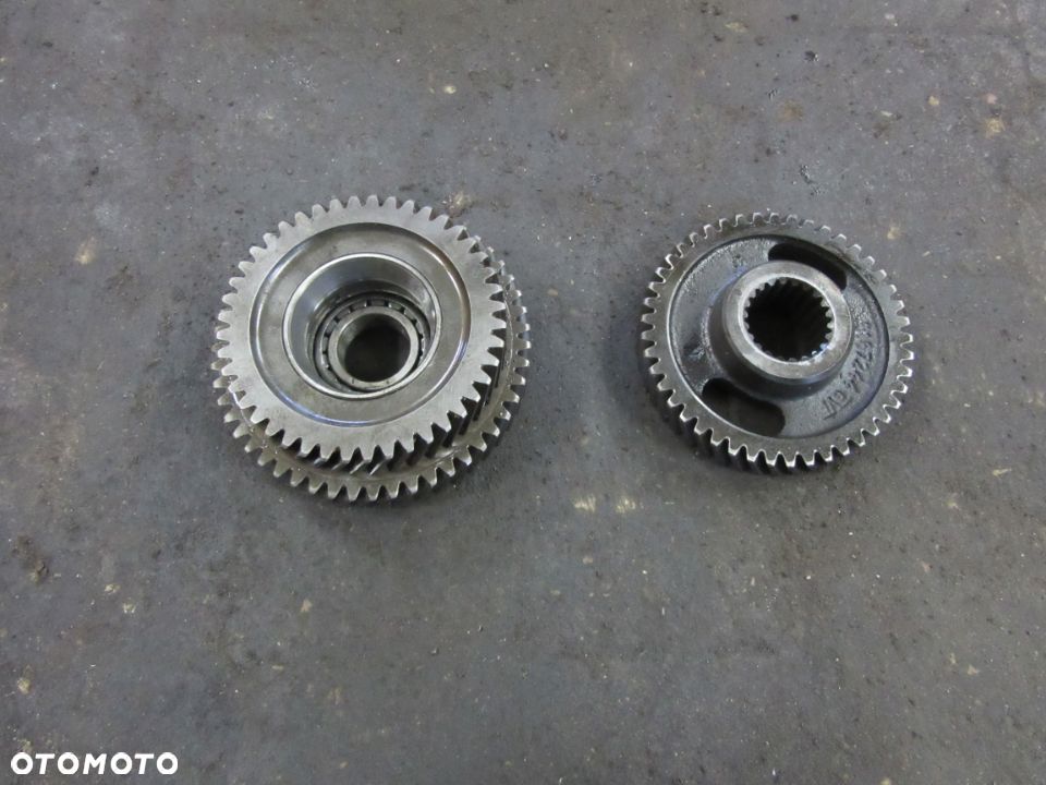 Wałek tryb zębatka koło zębate pompy hydraulicznej New Holland TM120 TM130 TM140 TM155 TM175 TM190 - 1