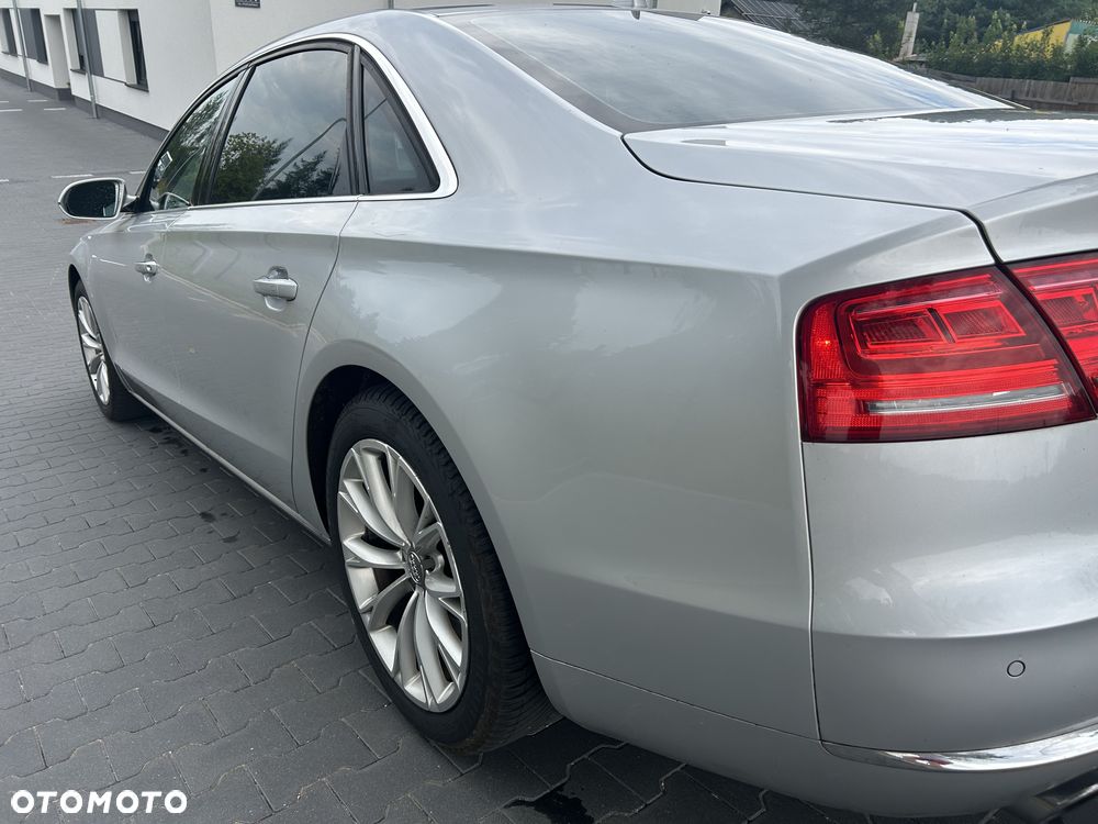 Audi A8 4.2 FSI L Quattro - 17